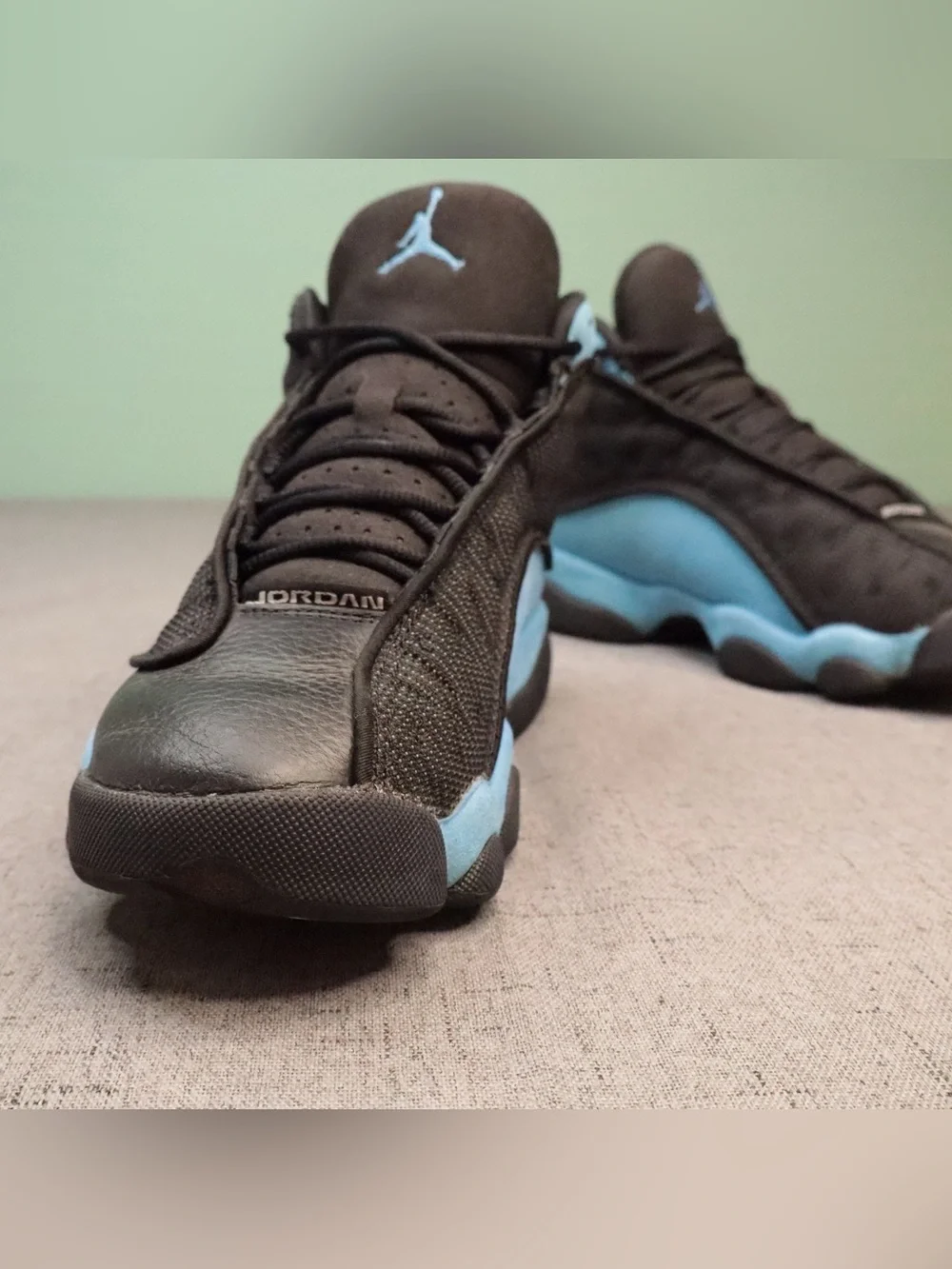 Air Jordan 13 Retro University Blue Size 8.5 (DJ5982-041)